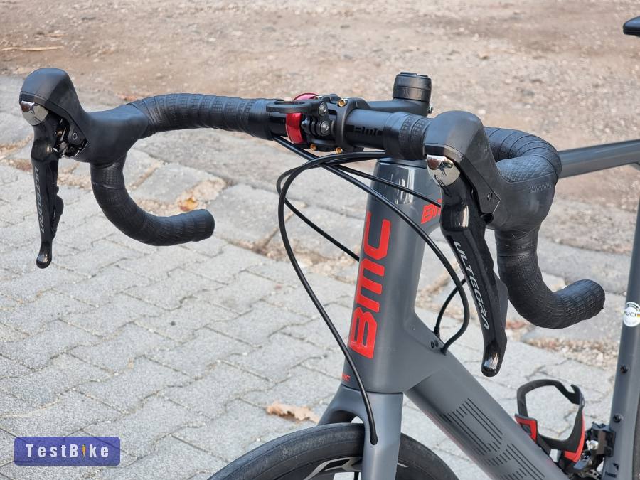 Újsz.BMC Roadmachine UCI Karbon Outi Full Ultegra 2*11 hydro