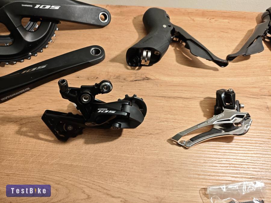 Újszerű, szép állapotú Shimano 105 szett 2×11