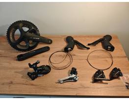 Újszerű, szép állapotú Shimano 105 szett 2×11