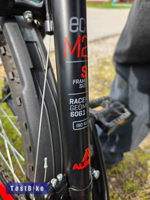 Újszerű Alpina (Kellys) Eco M20 MTB (S-es váz) eladó