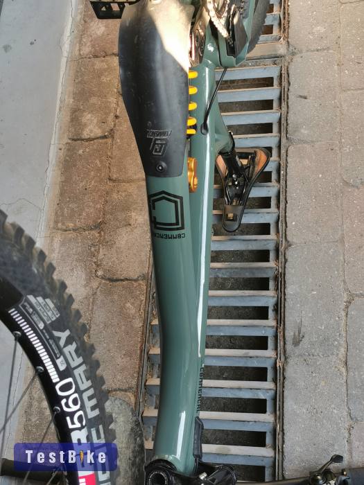 Újszerű Commencal Supreme DH V4 Öhlins Edition