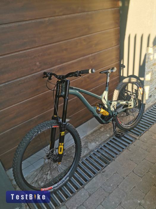 Újszerű Commencal Supreme DH V4 Öhlins Edition
