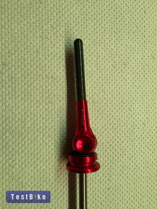 Újszerű CTK Light Olasz hátsó gyorszár 