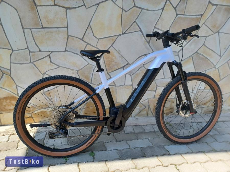 Újszerű Cube Reaction SLT Bosch smart 750 Kiox FULL XT ebike
