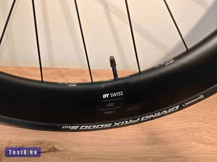 Újszerű DT Swiss Arc 1600 kerékszett 