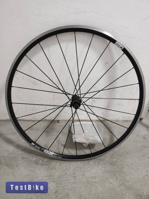 Újszerű DT Swiss P 1800 Spline kerékszett