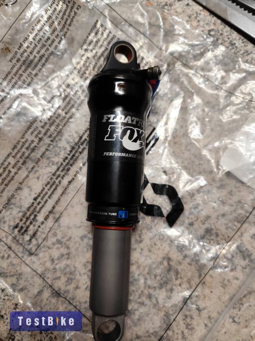 Újszerű Fox Float RP2 eladó