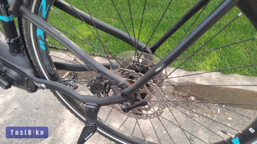 Újszerű Giant Explore E+ 2  eladó