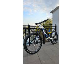 Újszerű Husqvarna HC 8(L) FOX 38 180mm EP8 630WH 880km