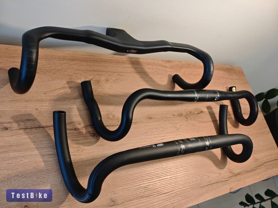 Újszerű karbon kormányok 