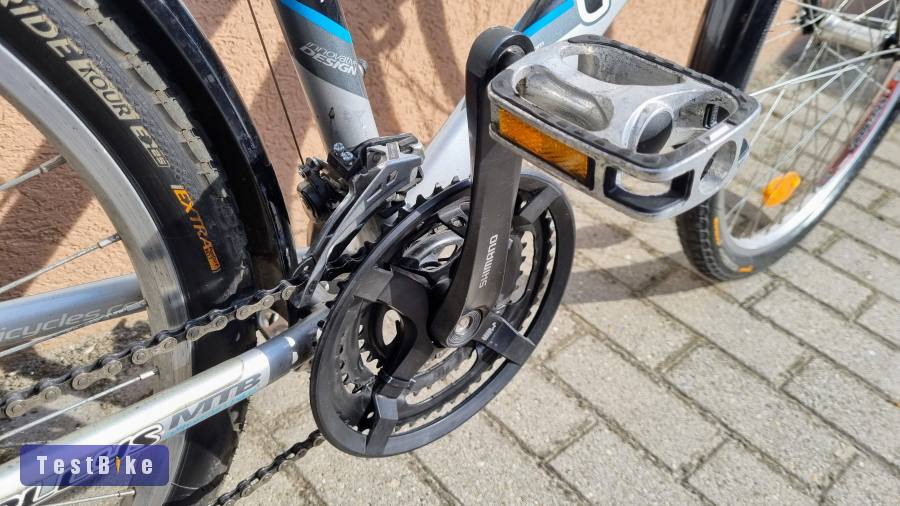 Újszerű Kellys férfi trekking kerékpár (L)