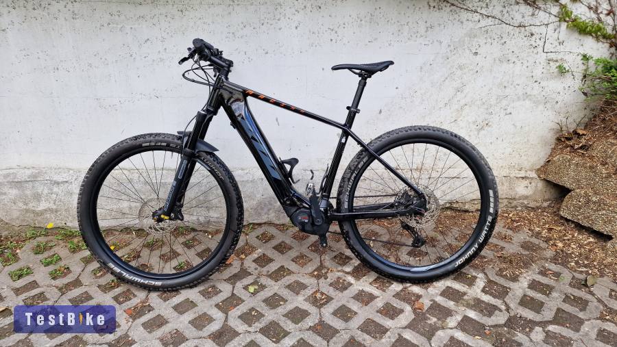 Újszerű KTM Macina Team 692 XL (650 km) 
