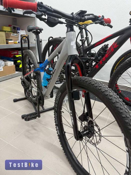 Újszerű àllapot - Cube Kid Reaction 240 PRO eladó