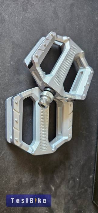 Újszerű pár kilómétert futott Shimano PD-EF202
