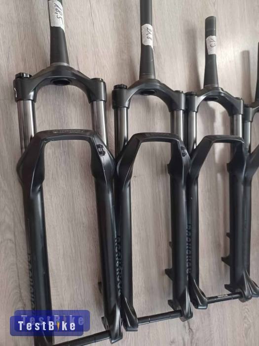 Újszerű Rock Shox Recon 29" levegős boost tapered villák