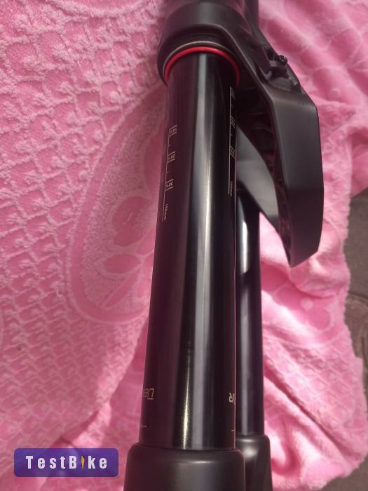 Újszerű RockShox Domain R 29 er 180 mm