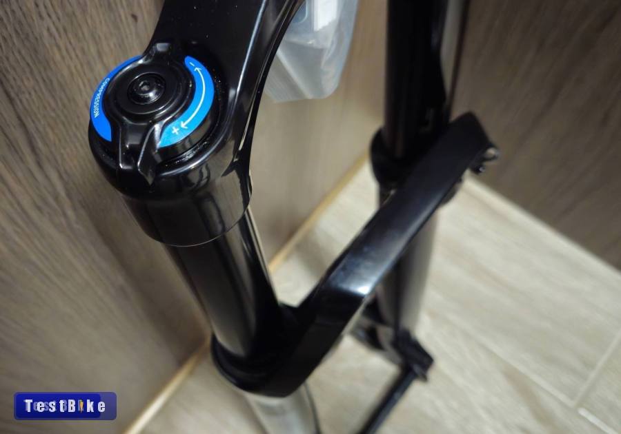 Újszerű Rockshox Revelation 29RC 150mm, 220mm nyak eladó
