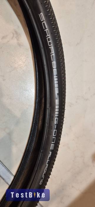 Újszerű Scwalbe G-One Allround külső