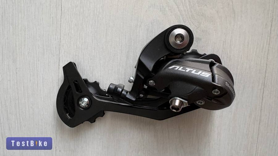 Újszerű Shimano Altus 9s hátsó váltó