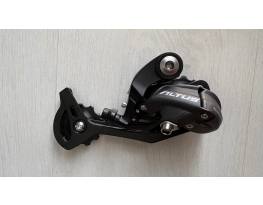 Újszerű Shimano Altus 9s hátsó váltó