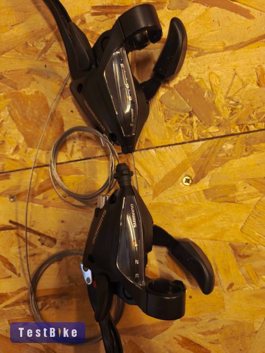 Újszerű Shimano fékváltó kar pár 3x8