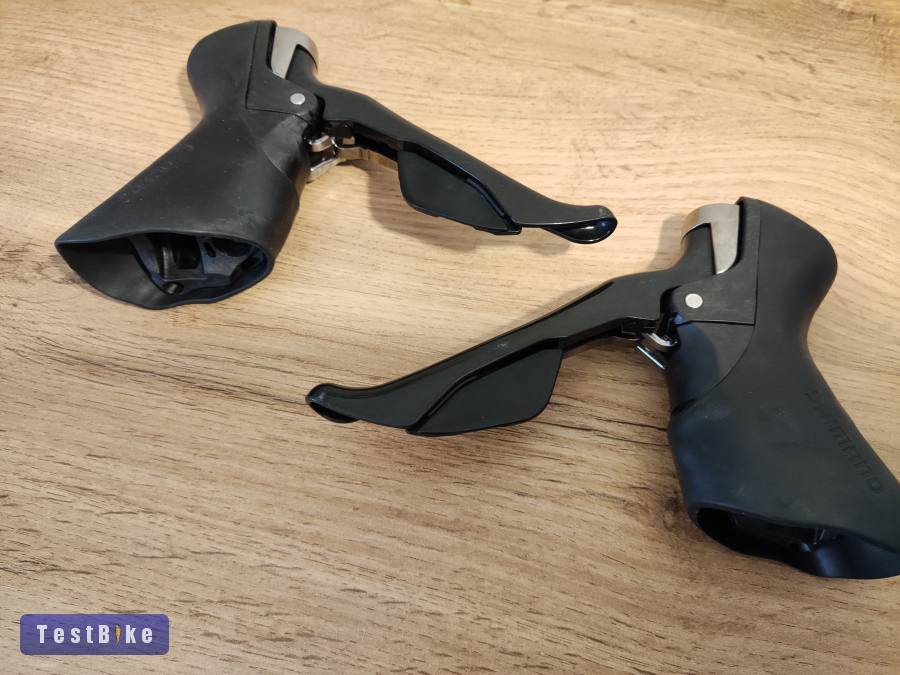 Újszerű Ultegra 6800 fékváltó karok