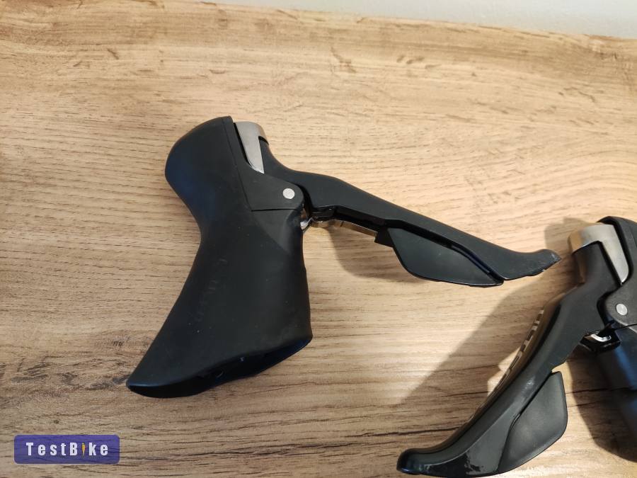 Újszerű Ultegra 6800 fékváltó karok