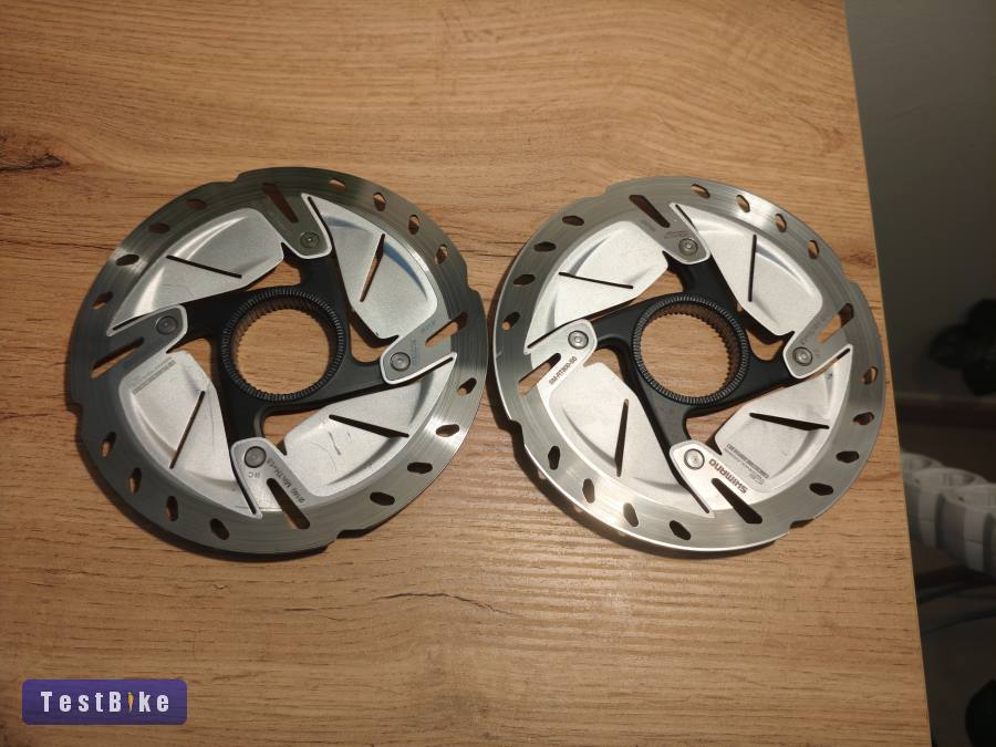 Újszerű Ultegra féktárcsák SM-RT800 140-es