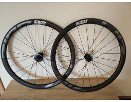 Újszerű Zipp 303 Firecrest karbon kerékszett 28"