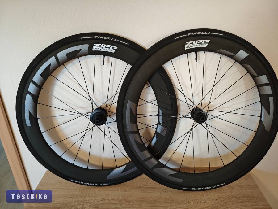 Újszerű Zipp 404 Firecrest karbon kerékszett 28"