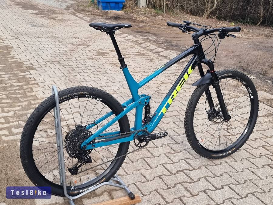 Újsz.Trek Downcontry karbon rakéta -1,1 Mft  FOX DT Swiss XT
