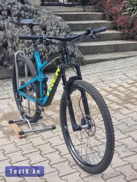 Újsz.Trek Downcontry karbon rakéta -1,1 Mft  FOX DT Swiss XT