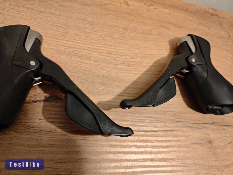 Ultegra 6800 fékváltó karok 2×11