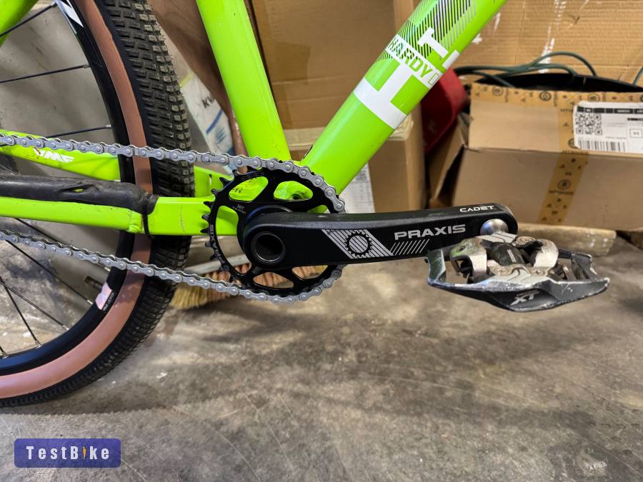 UMF Hardy DJ team 2010 épített, keveset használt