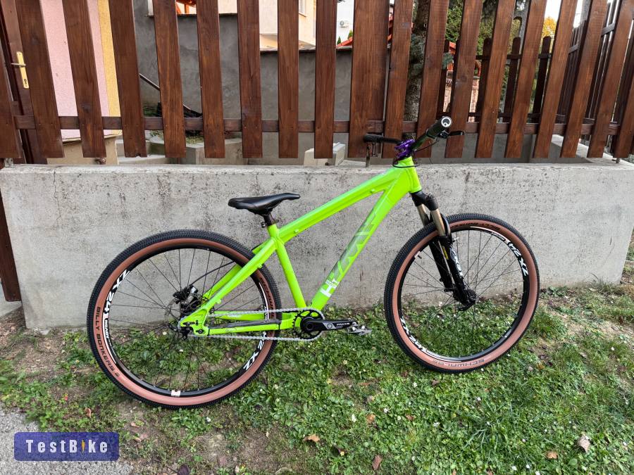 UMF Hardy DJ team 2010 épített, keveset használt