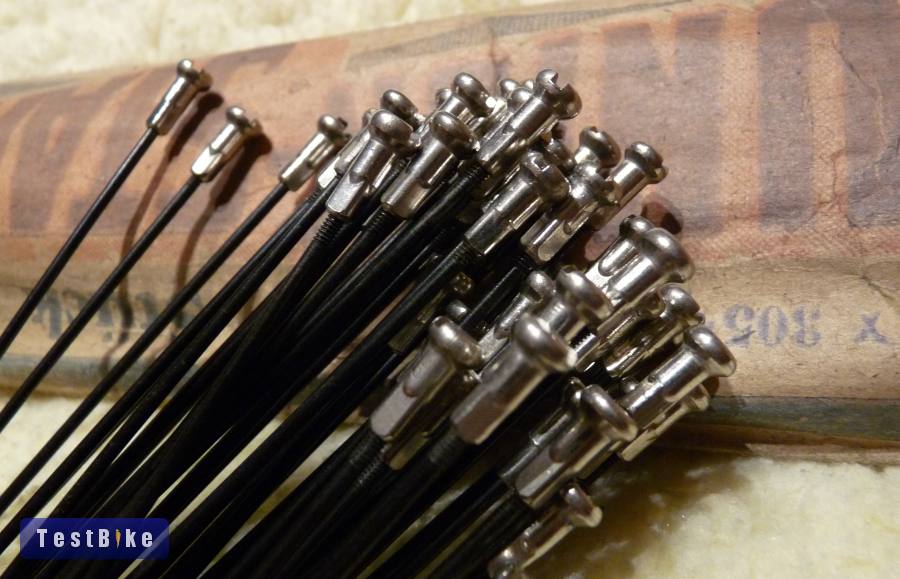 Új! Union fekete küllő és nipli eladó!