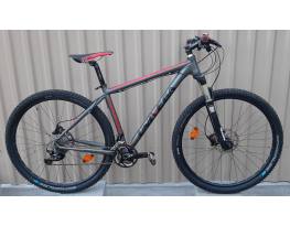 Univega 29es mtb mountainbike-XT 3x10 Rock Shox Air telo