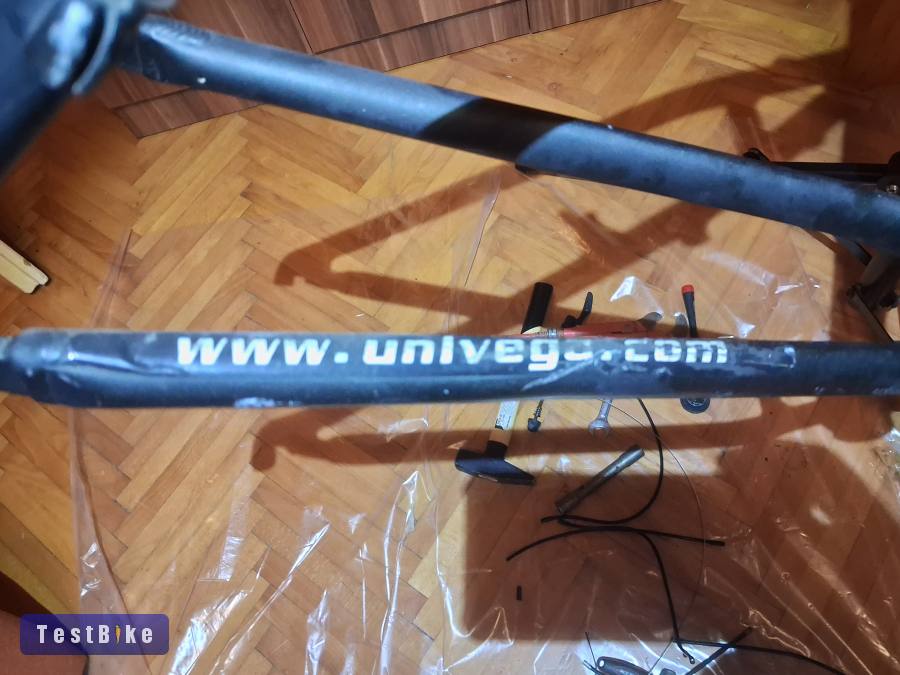 Univega Alumínium váz 28" 622