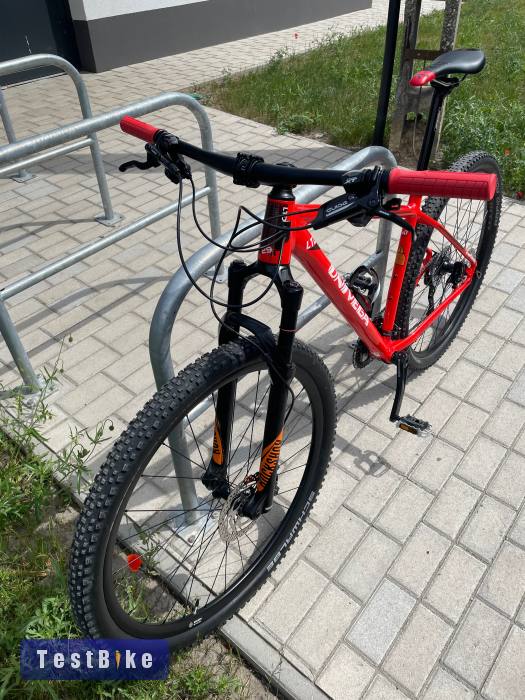 UNIVEGA Summit LTD XT 29er MTB