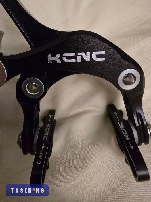 Úszerű KCNC CB1 fékszett, hibátlan (posta az árban) 