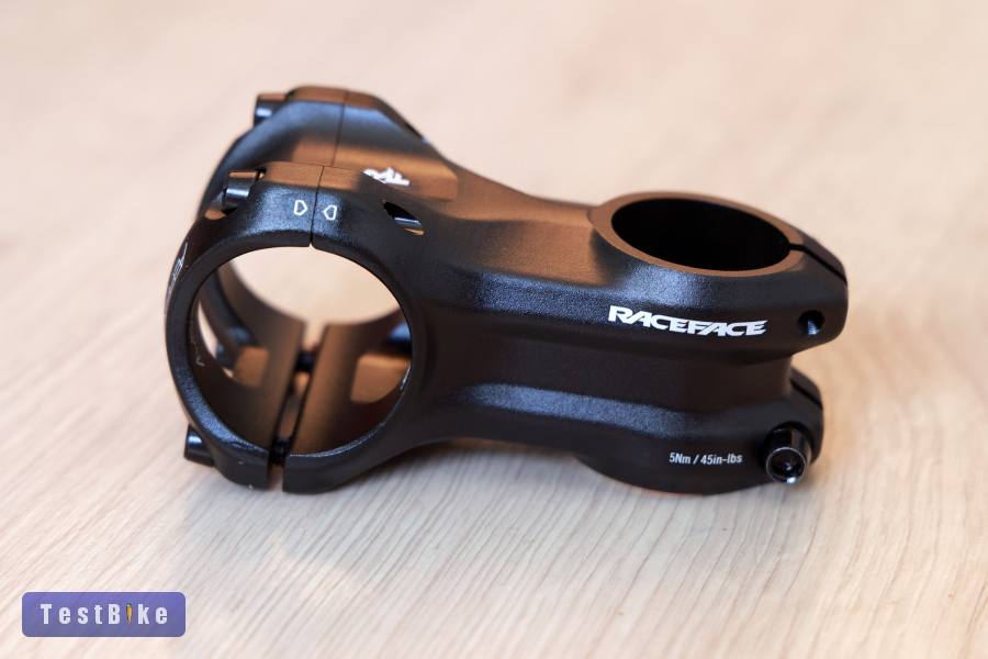 Vadiúj Race Face Aeffect R 35 kormányszár 50mm-es (stucni)