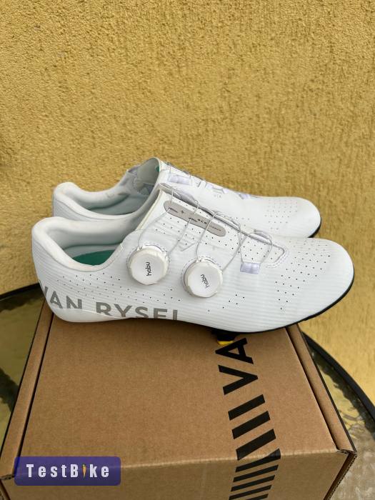 Van Rysel RCR-R Carbon országúti kerékpáros cipő