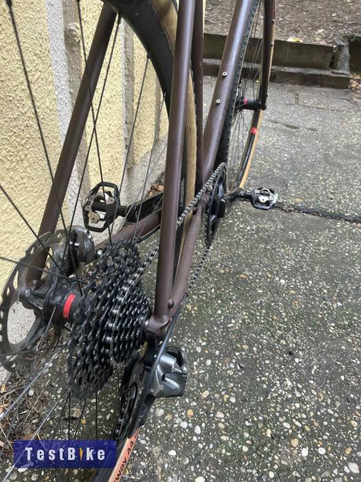 Veloheld acélvázas gravel kerékpár