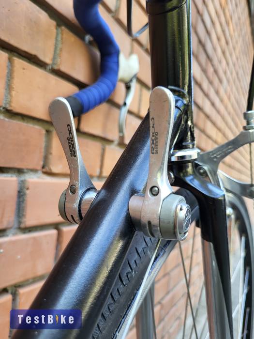 Vicini olasz országúti - Shimano Rx 100 szett