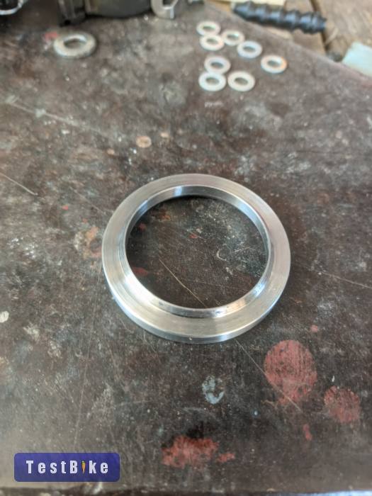 Villa karbon 700C-49