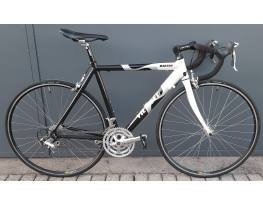 Villiger országúti versenykerékpár-kis váz-shimano 105