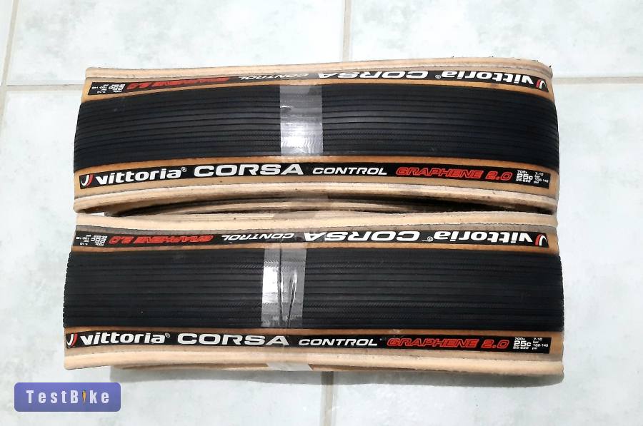 Vittoria Corsa Control Graphene 2.0 külső gumik. Ár/pár! 