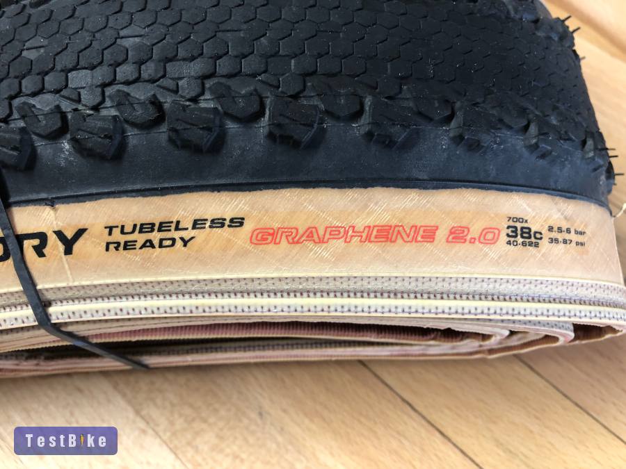 Vittoria Terrano Dry Graphene 2.0 TLR 38C 622-40
