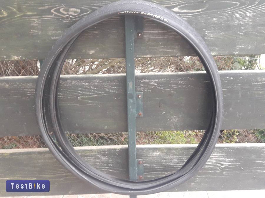 Vittoria Zaffiro 700x23 és 700x28 peremes külső gumik
