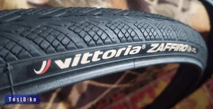 Új Vittoria Zafirro országúti külső gumi párban